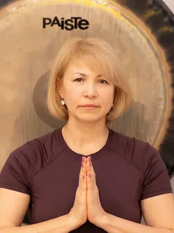 Елена Долгополова — Инструктор хатха-йоги, Академия Кундалини-Йоги